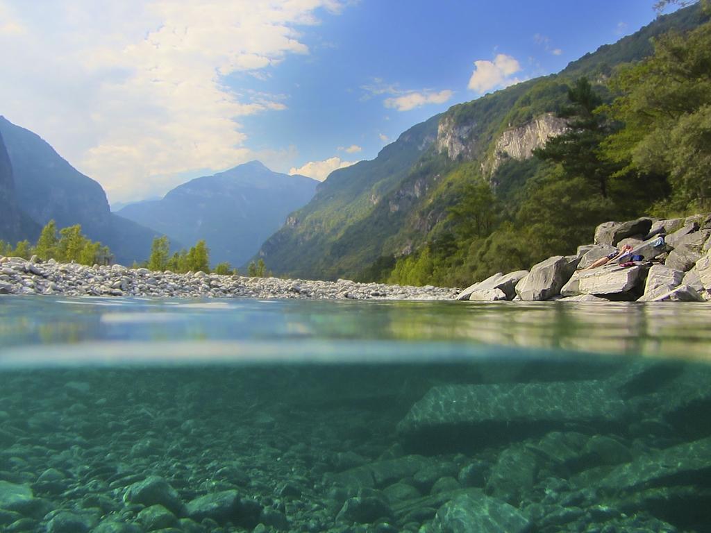 Ostello Baracca Backpacker Aurigeno Esterno foto