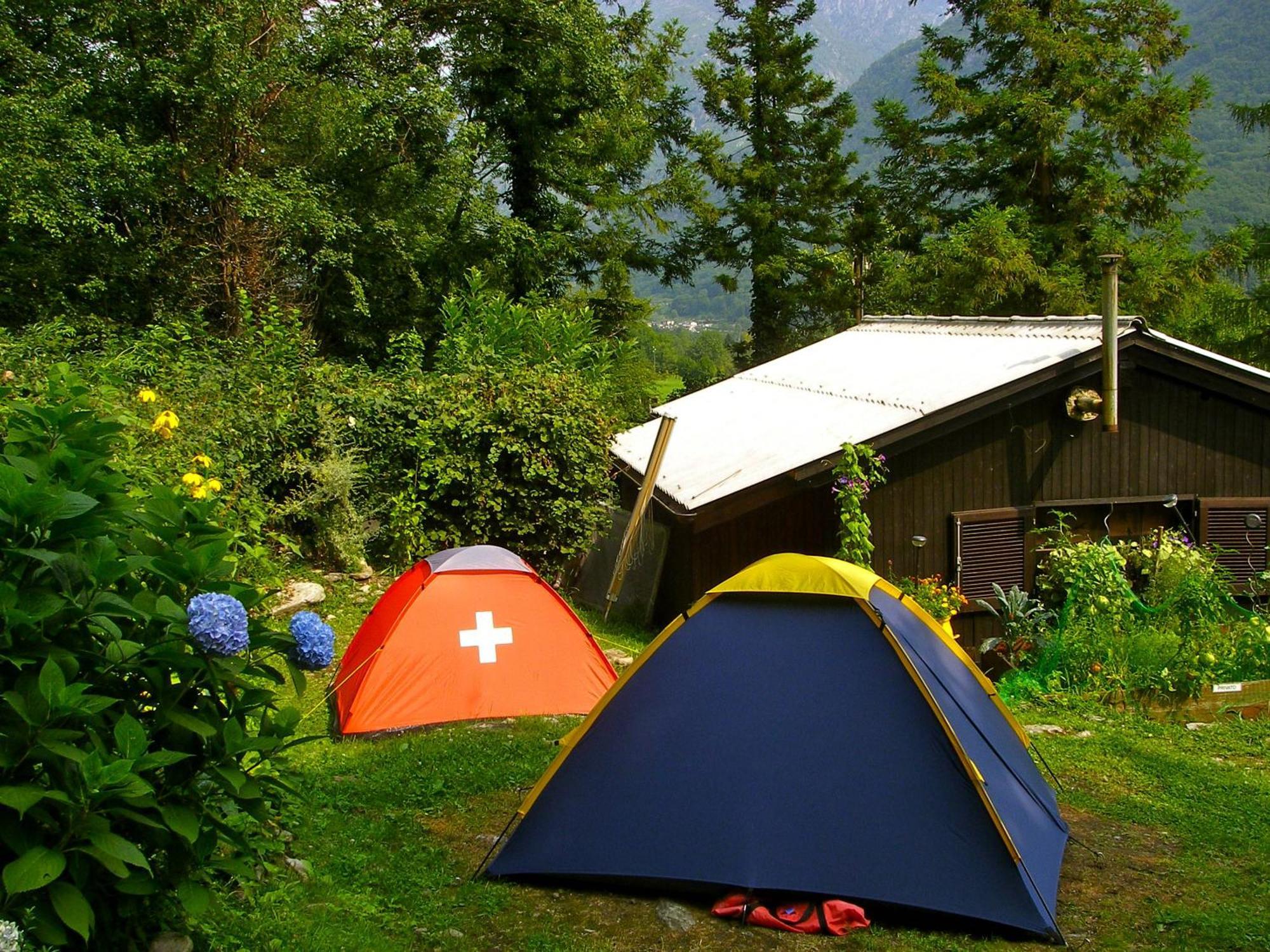 Ostello Baracca Backpacker Aurigeno Esterno foto